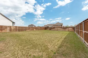 1109 Beach Blvd, Sherman, TX 75090 - Photo 24