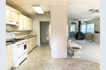 1332 Florea Street, Graham, TX 76450 - Photo 14
