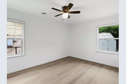 5220 Ammons Street, Haltom City, TX 76117 - Photo 18
