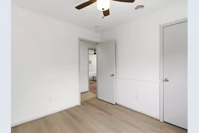 5220 Ammons Street, Haltom City, TX 76117 - Photo 20