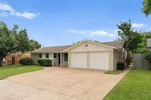 5220 Ammons St, Haltom City, TX 76117 - Photo 2