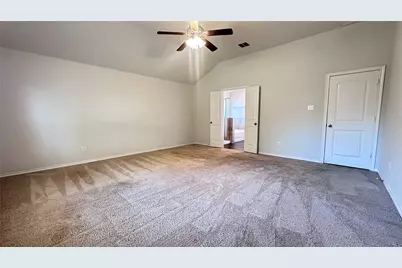 3977 Winding Hollow Drive, Grand Prairie, TX 75052 - Photo 12
