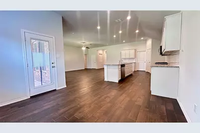 3977 Winding Hollow Drive, Grand Prairie, TX 75052 - Photo 6