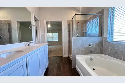 3977 Winding Hollow Drive, Grand Prairie, TX 75052 - Photo 16