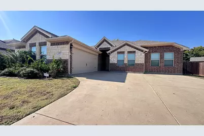 3977 Winding Hollow Drive, Grand Prairie, TX 75052 - Photo 2