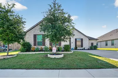 3667 Hidden Hollow Drive, Grand Prairie, TX 76065 - Photo 2