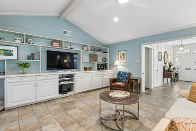 11122 Candlelight Lane, Dallas, TX 75229 - Photo 12
