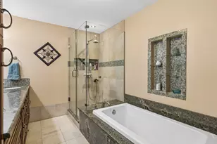 11122 Candlelight Ln, Dallas, TX 75229 - Photo 24