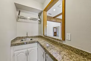 3332 Gatwick Pl, Farmers Branch, TX 75234 - Photo 14