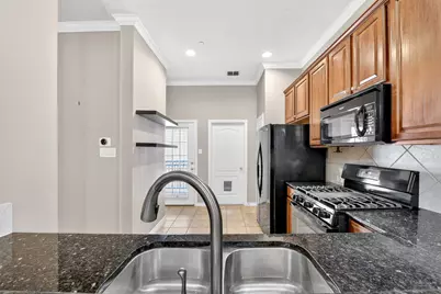 5026 Calloway Drive #163, Addison, TX 75001 - Photo 12