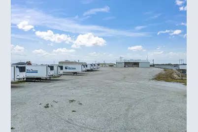 707 S Wickham Street, Alvord, TX 76225 - Photo 10