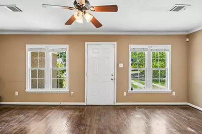 3228 E Perryton Drive, Dallas, TX 75224 - Photo 2