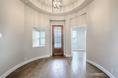 521 Livia Street, Burleson, TX 76028 - Photo 2
