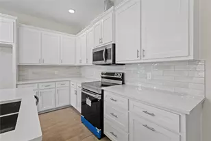 1246 Lowe St, Fort Worth, TX 76110 - Photo 8