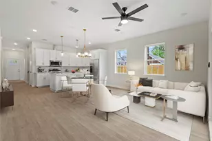 1246 Lowe St, Fort Worth, TX 76110 - Photo 2