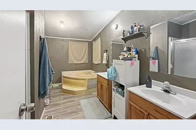 185 Private Road 4437, Rhome, TX 76078 - Photo 10