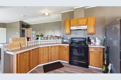 185 Private Road 4437, Rhome, TX 76078 - Photo 14