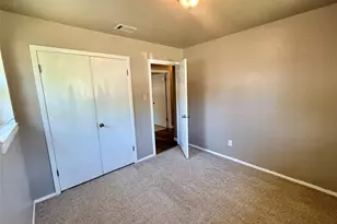 6728 Karen Dr, North Richland Hills, TX 76180 - Photo 16