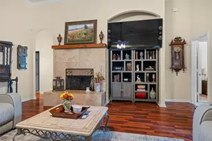 105 Daisey Ln, Justin, TX 76247 - Photo 8