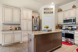 105 Daisey Ln, Justin, TX 76247 - Photo 10