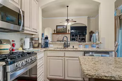 105 Daisey Lane, Justin, TX 76247 - Photo 12