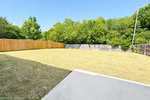 1759 Ridgemar Dr, Grand Prairie, TX 75051 - Photo 20