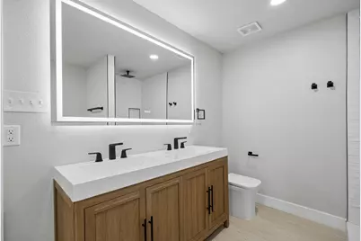 312 Leads Street, Dallas, TX 75203 - Photo 14