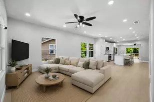 312 Leads St, Dallas, TX 75203 - Photo 4