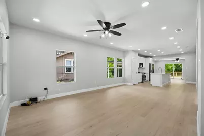 312 Leads Street, Dallas, TX 75203 - Photo 6
