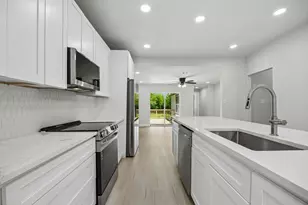 312 Leads St, Dallas, TX 75203 - Photo 10