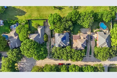 1905 Lakeway Drive, Rowlett, TX 75088 - Photo 32