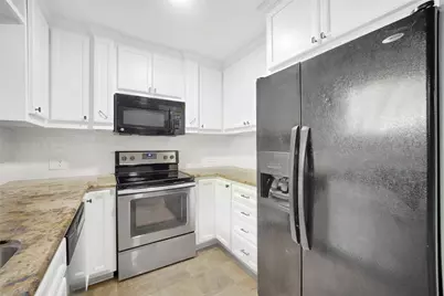 3300 Pebblebrook Drive #109, Seabrook, TX 77586 - Photo 10