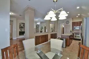 2705 Fox Creek Trail, Arlington, TX 76017 - Photo 12