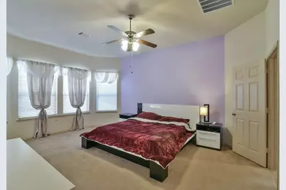 2705 Fox Creek Trail, Arlington, TX 76017 - Photo 12