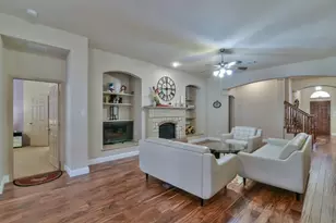 2705 Fox Creek Trail, Arlington, TX 76017 - Photo 12