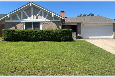 6912 Westglen Drive, Fort Worth, TX 76133 - Photo 1