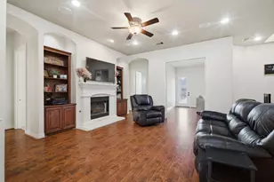 603 Cedar Dr, Pilot Point, TX 76258 - Photo 10