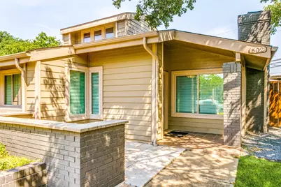 502 Harvest Hill Street, Lewisville, TX 75067 - Photo 2