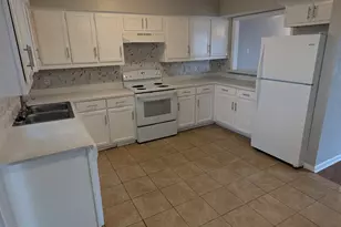 514 E Belt Line Rd, DeSoto, TX 75115 - Photo 16