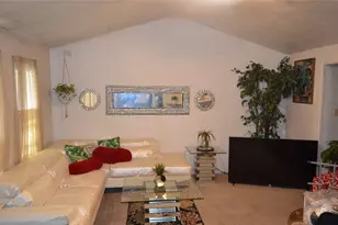 9615 Sophora Cir, Dallas, TX 75249 - Photo 4