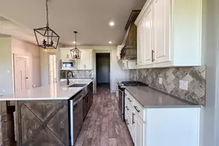 725 Cheyenne Trail, Trenton, TX 75490 - Photo 6