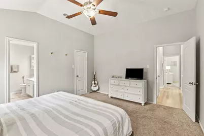 9101 Norwich Drive, McKinney, TX 75071 - Photo 16