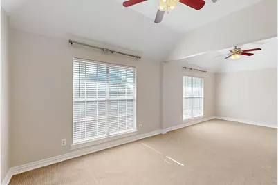 7520 Sweetgum Drive, Irving, TX 75063 - Photo 30