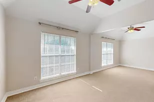 7520 Sweetgum Dr, Irving, TX 75063 - Photo 30