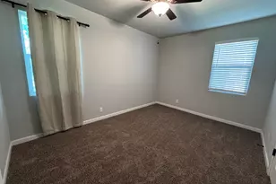 520 King St, Burleson, TX 76028 - Photo 4