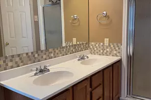 4303 Dugger Dr, Bellmead, TX 76705 - Photo 10