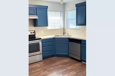4303 Dugger Drive, Bellmead, TX 76705 - Photo 6