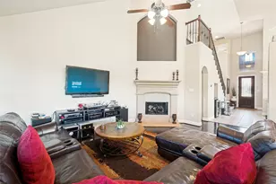 15112 Lone Spring Dr, Little Elm, TX 75068 - Photo 4