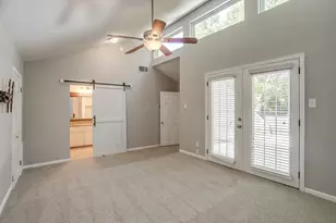 600 Eastcliff Dr, Euless, TX 76040 - Photo 22