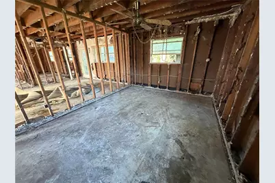 2430 Misty Lane, Carrollton, TX 75006 - Photo 10